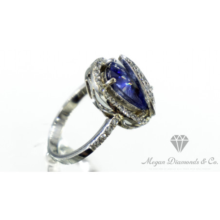 White Gold Ring  Lady Elizabeth