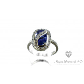 White Gold Ring  Lady Elizabeth