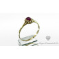 Yellow Gold Ring Ruby Shell