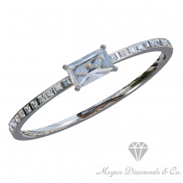 Day of independend  Diamond / Sapphire Ring